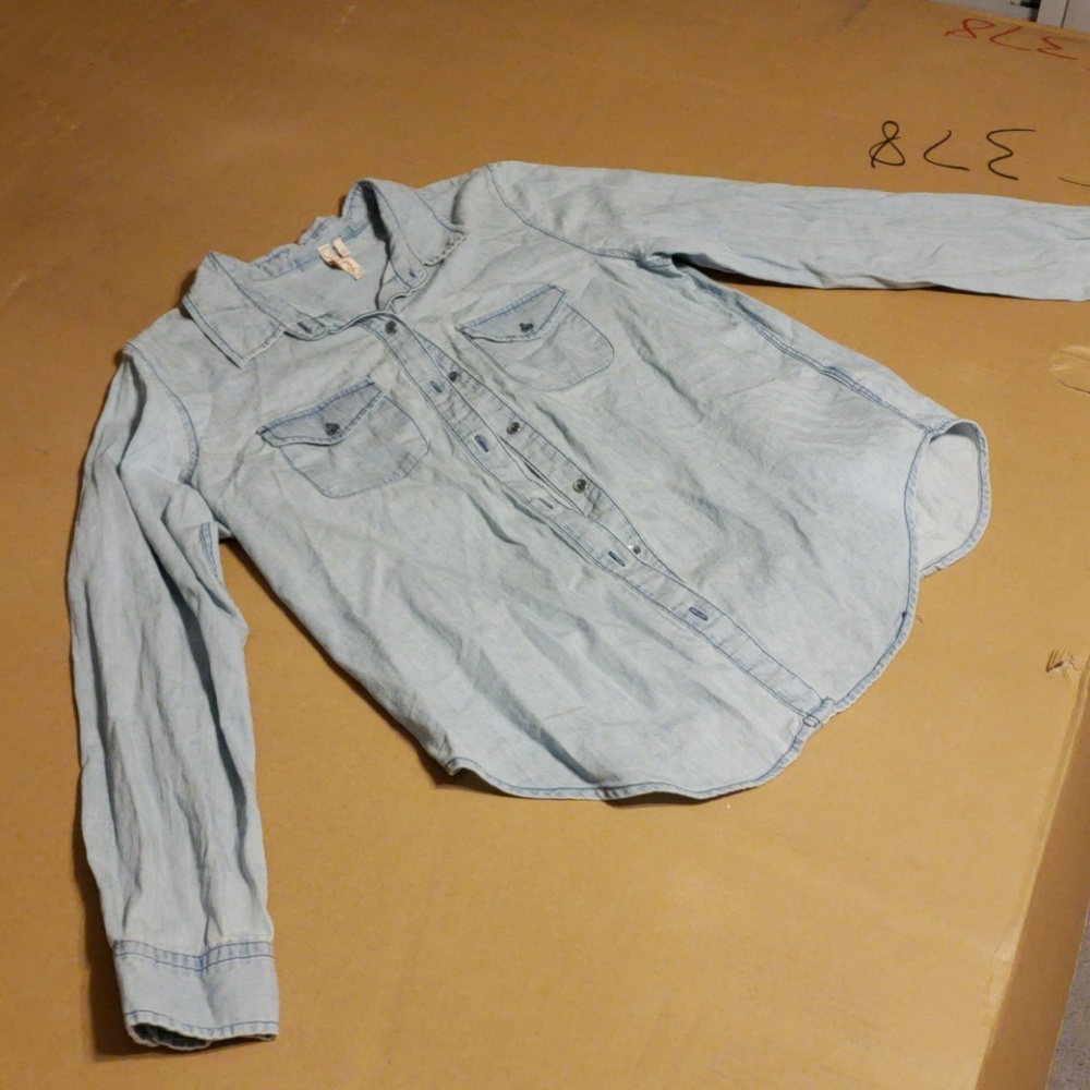 Button up shirt